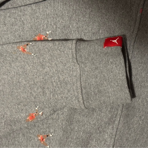 Nike Jordan Essential Men’s Fleece Pullover Hoodie Grey - Picture 3 of 5